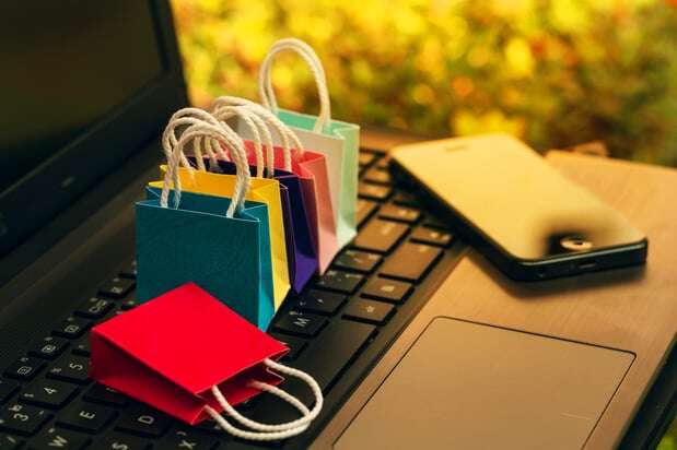 ecommerce vs retail